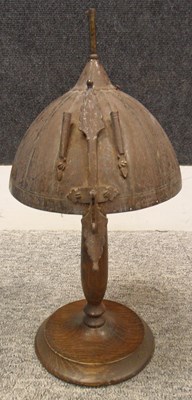 Lot 43 - A PERSIAN HELMET (KULAH KHUD), QAJAR, 19TH CENTURY