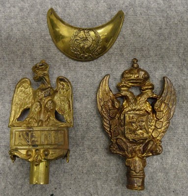 Lot 139 - A FRENCH LOUIS PHILIPPE PERIOD GORGET AND TWO CIVIC FLAG FINIALS