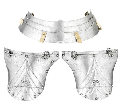 Lot 173 - A FAULD AND TASSETS IN THE LATE 'GOTHIC' FASHION