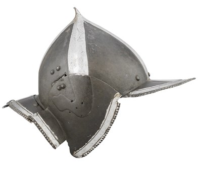 Lot 297 - A GERMAN 'BLACK AND WHITE' BURGONET