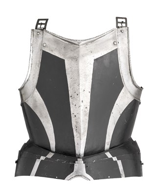 Lot 327 - A SOUTH GERMAN 'BLACK AND WHITE' BREASTPLATE