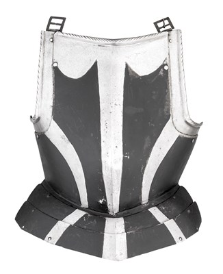 Lot 328 - A GERMAN 'BLACK AND WHITE' BREASTPLATE