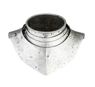 Lot 336 - A SOUTH GERMAN COLLAR