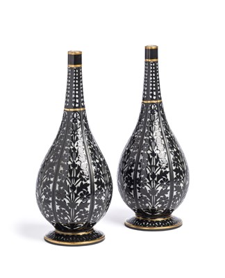 Lot 42 - A PAIR OF GRAINGER'S WORCESTER BOTTLE VASES, CIRCA 1880