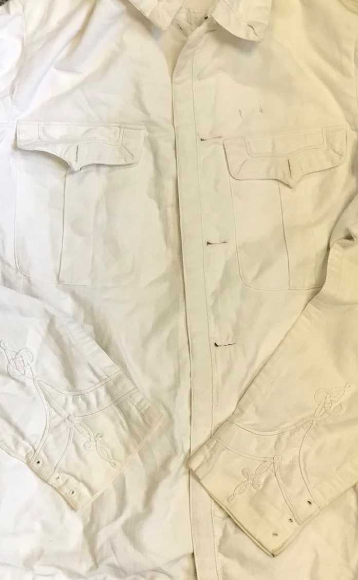 Lot 145 - AN OFFICER'S TROPICAL UNIFORM