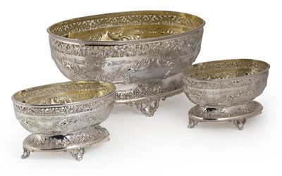 Lot 114 - A VICTORIAN SILVER THREE-PIECE TABLE GARNITURE