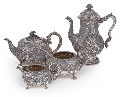 Lot 137 - A GEORGE IV SILVER MATCHED THREE-PIECE TEA SET