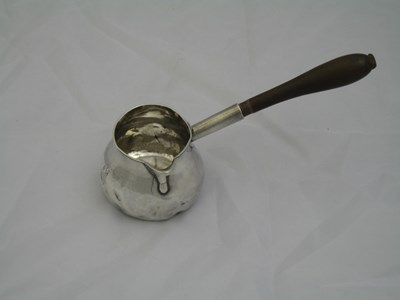 Lot 149 - A GEORGE II SILVER BRANDY WARMER