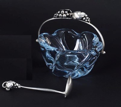 Lot 180 - A SWEDISH GLASS ICE BOWL WITH DANISH SILVER-COLOURED-METAL HANDLE AND SPOON