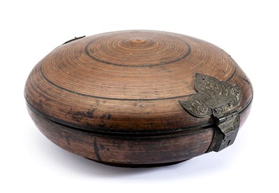 Lot 247 - A TURNED WOOD DOWRY BOX, KERALA, SOUTH INDIA, LATE 19TH CENTURY