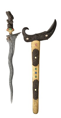 Lot 41 - A SOUTH EAST ASIAN SHORTSWORD (KRIS)