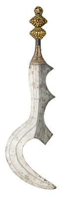 Lot 129 - AN AFRICAN EXECUTIONER'S SHORTSWORD