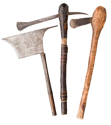 Lot 140 - A PHILIPPINES HEAD AXE AND TWO AFRICAN AXES