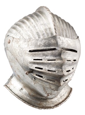 Lot 204 - A GERMAN MAXIMILIAN CLOSE HELMET