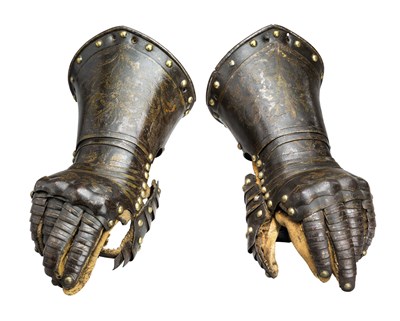 Lot 209 - A PAIR OF FINGERED GAUNTLETS FROM A FIELD ARMOUR