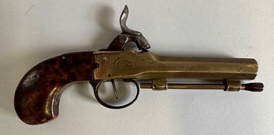 Lot 461 - A 32 BORE CONTINENTAL BRASS BARRELLED PERCUSSION POCKET PISTOL, MID-19TH CENTURY