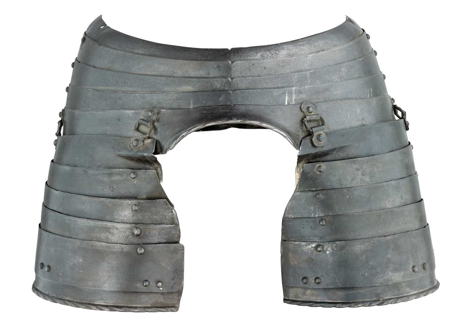 Lot 215 - A FAULD FITTED WITH A PAIR OF TASSETS