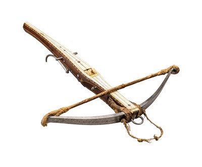 Lot 227 - A FINE SMALL SPORTING CROSSBOW (HALB RÃœSTUNG)