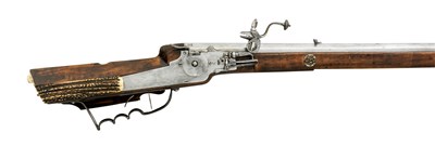 Lot 305 - A 19-BORE GERMAN WHEEL-LOCK SPORTING RIFLE