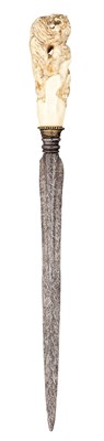 Lot 346 - A DAGGER WITH CARVED IVORY HILT