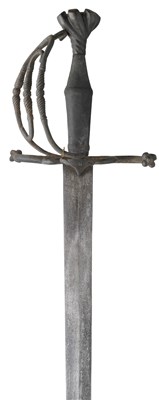 Lot 124 - A HAND-AND-A-HALF SWORD IN GERMAN OR SWISS EARLY 16TH CENTURY STYLE, 19TH CENTUR